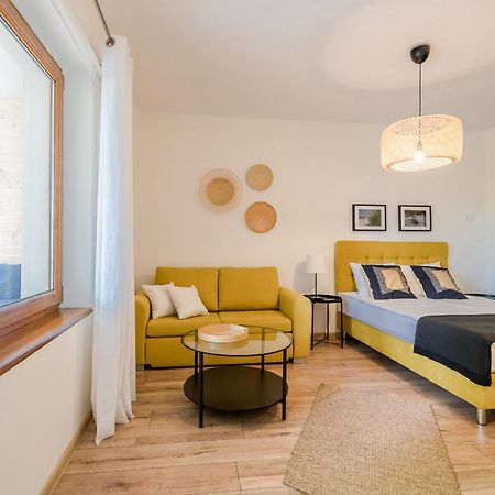 Osrodek Wypoczynkowy Karolina Apartment Стегна Екстериор снимка